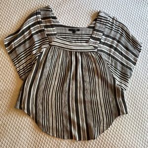 Grey and cream stripe flowy slightly cropped top